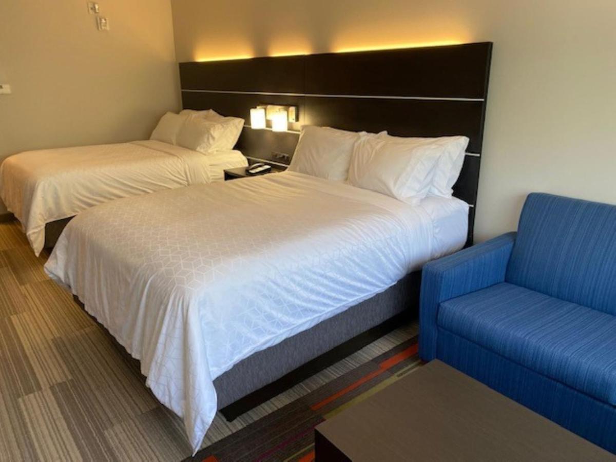 Holiday Inn Express & Suites Warrensburg North By Ihg Zewnętrze zdjęcie